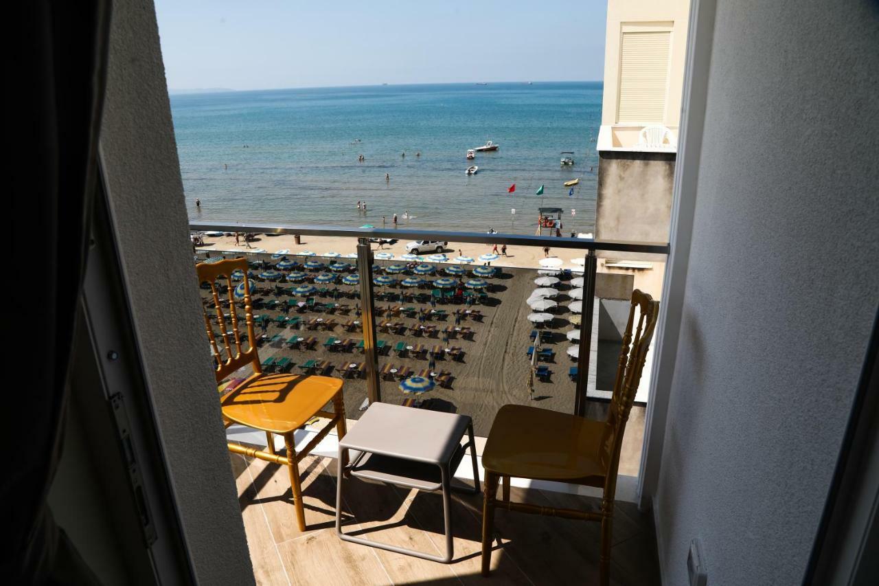 Vila One Beach Hotel Durrës Exterior foto